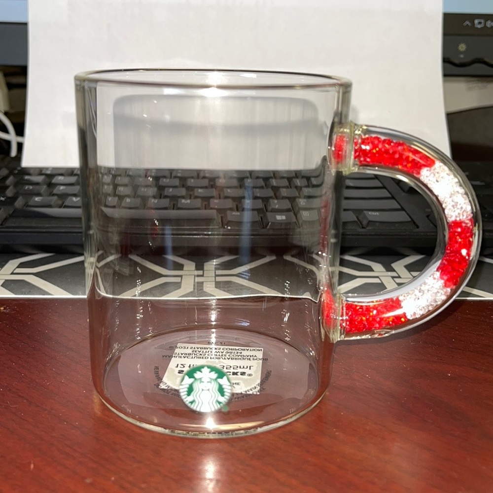 Limited edition 2021 candy cane handle clear glass Starbucks mug! 🔴⚪️🔴⚪️